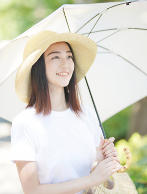 人工太阳照明灯系列 按用途分类销售排行榜第 3 位:室外太阳光再现(隔热、耐热、温度上升试验等)